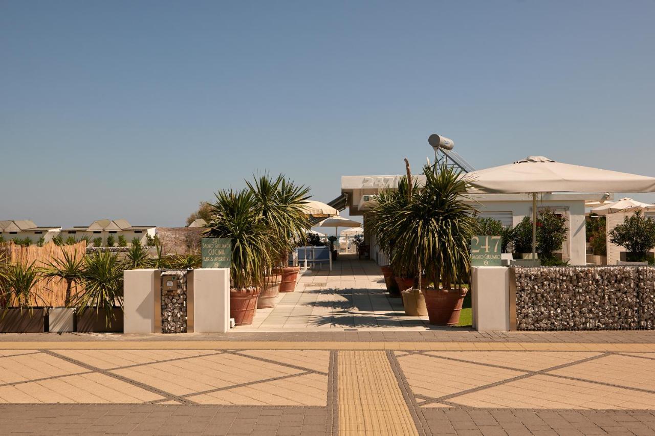 Hotel Saraceno Resort With Private Beach ミラノ・マリッティマ エクステリア 写真